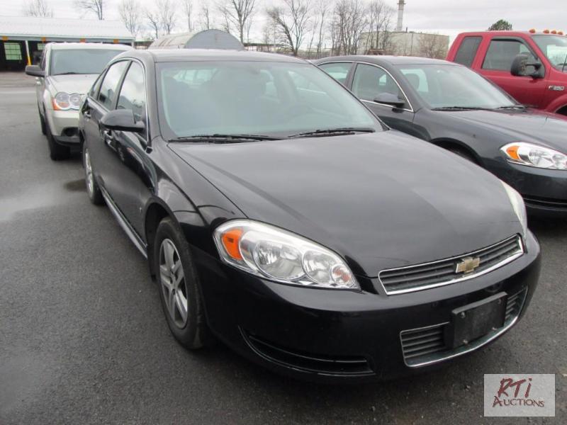 lot 4 image: 2009 Chevrolet Impala LS 4DSD, (#1193), VIN #...