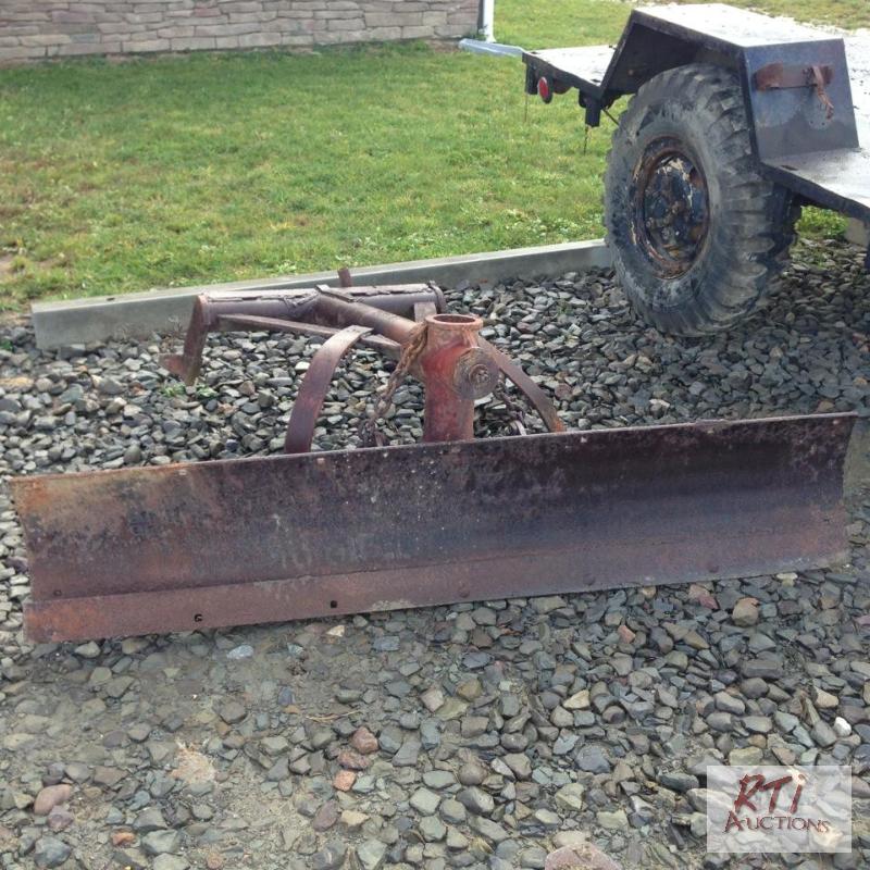 lot 35 image: International Fast Hitch 6 backblade.&nbspA...