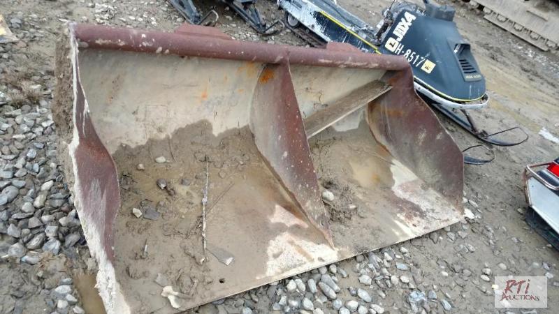 lot 36 image: GP Bucket.&nbspAll items sell as is where is...