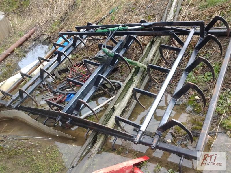 lot 131 image: 9 small bale hay grabber, has hyd. cylinder, ...