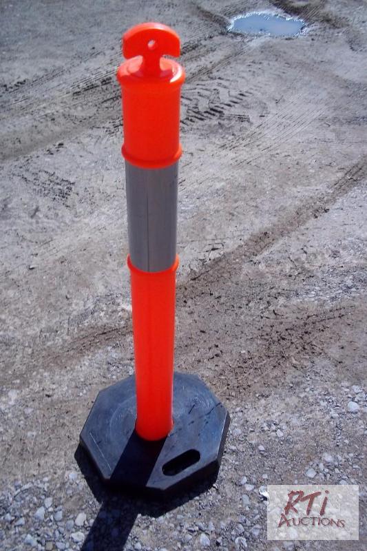 lot 142 image: Pallet of 50 new traffic poles. Located in Ge...
