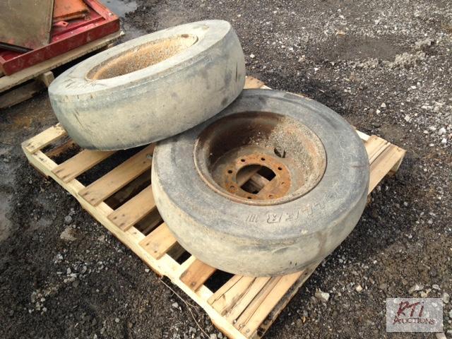lot 173 image: Titan 7.50-15nhs roller tires. All equipment ...