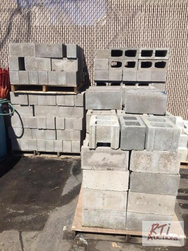 lot 179 image: 6 and 8 blocks, quantity 5 pallets. Penfield...