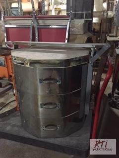lot 195 image: Kiln Manufacturing Inc. Art Pottery kiln, Mod...