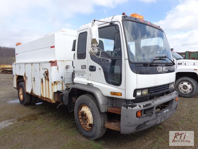 lot 33 image: 1999 GMC T7500 (Cab-over) SA Utility Truck, ...