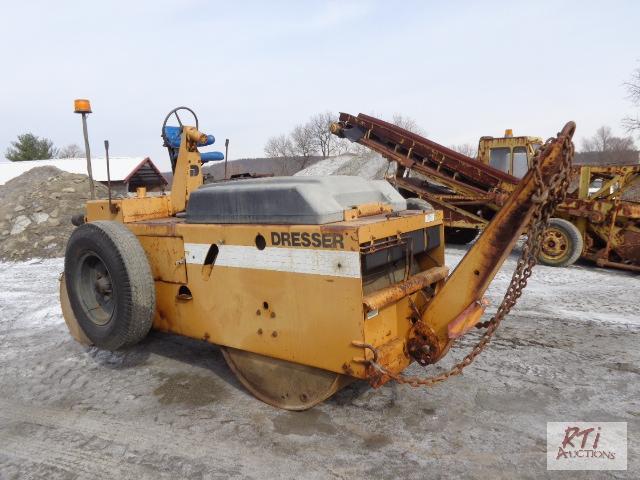 lot 61 image: DRESSER S4-6B Static double drum transport ro...