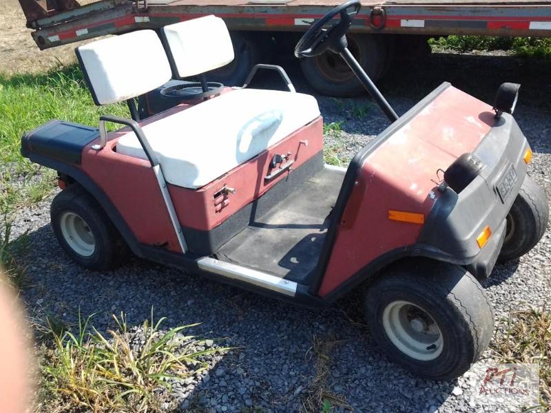 lot 85 image: Ezgo golf cart , engine runs strong, needs be...