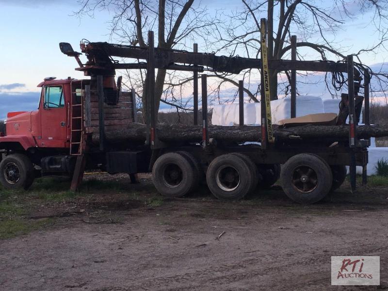 lot 25 image: 1988 WhiteAutocar, VIN4V2SCBCF4JU500469, 34...