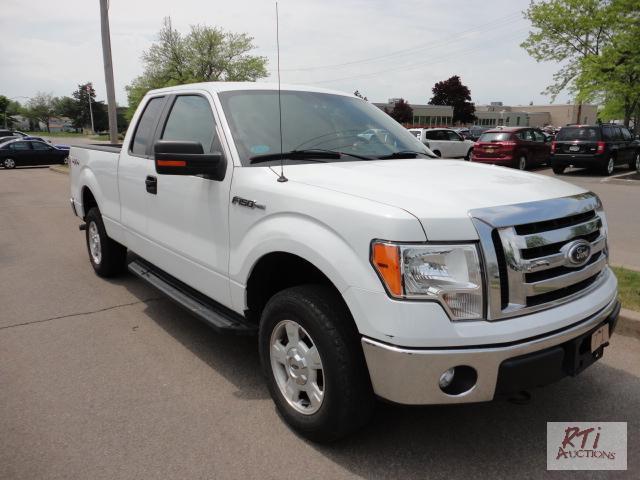 lot 3 image: 2012 Ford F150 XLT 4WD Super Cab pickup, VIN#...