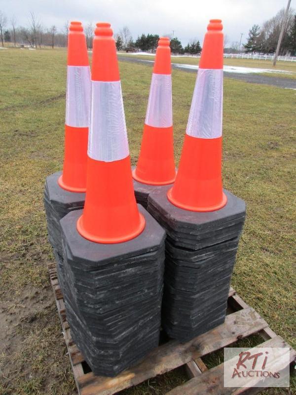 lot 59 image: Lot of (100) new traffic cones. Located in Ge...