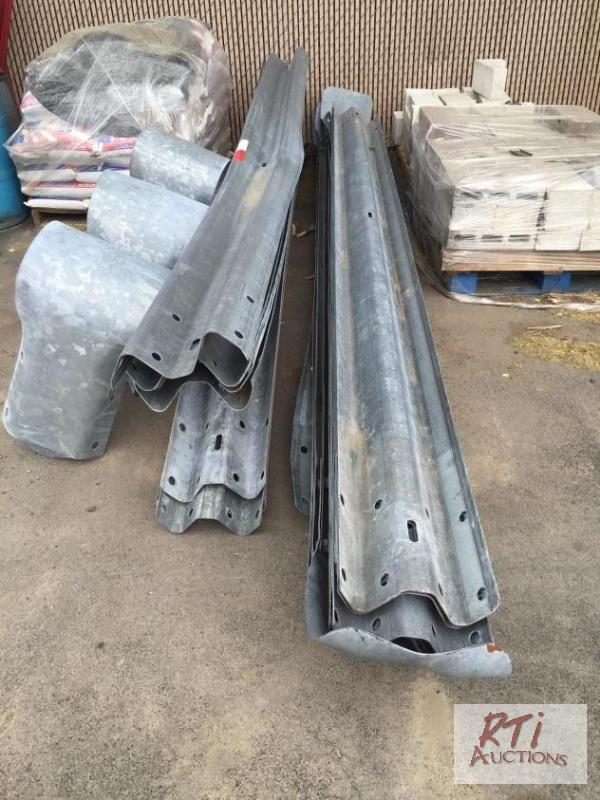 lot 74 image: (20) lengths of guard rail. All equipment sel...