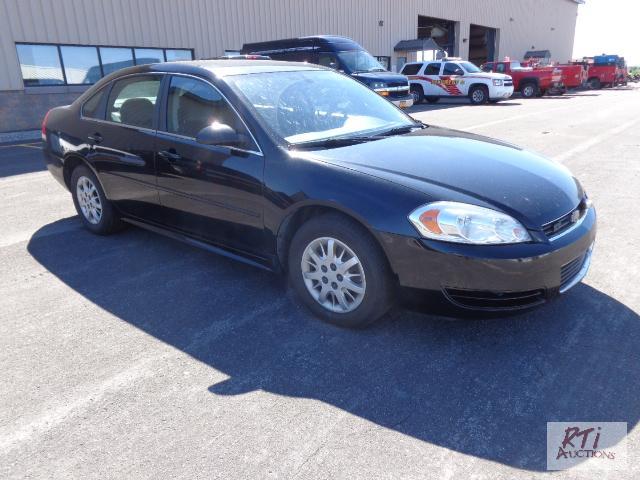 lot 3 image: 2010 CHEVY IMPALA VIN 2G1WD5EM7A1220743. 390...