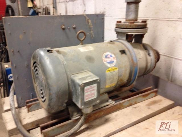 lot 69 image: 3 phase water pump, 2 inch, Baldor motor, 7 &...