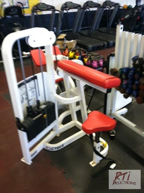 lot 83 image: Cybex 4705-91 ab crunch fitness machine, work...