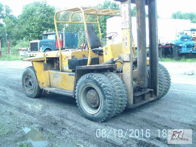 lot 20 image: Silent Hoist rough terrain Fork Lift, Lifts 1...