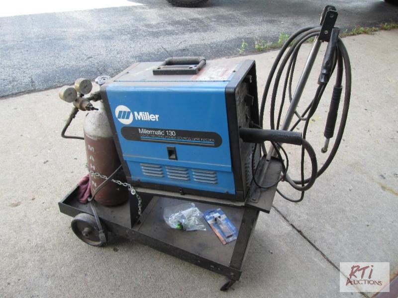 lot 39 image: Miller 130 CV DC welder wire feed, tank does ...