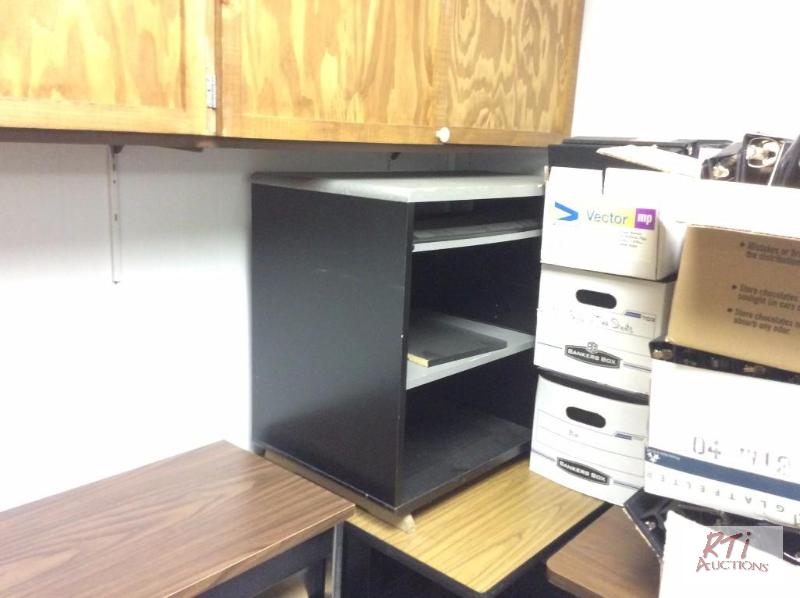 lot 86 image: Black pressboard computer stand. All equipmen...