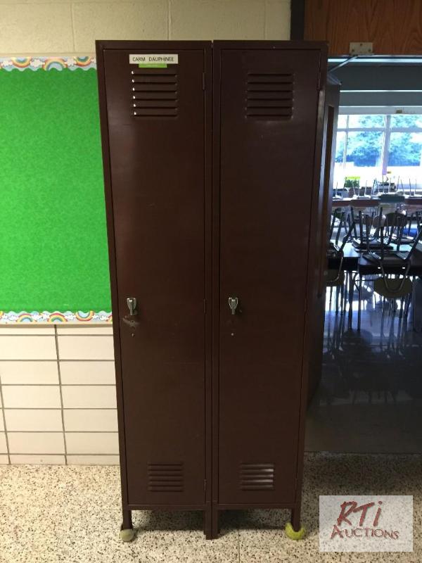lot 88 image: Locker set, 78x30x18. All equipment sells AS ...