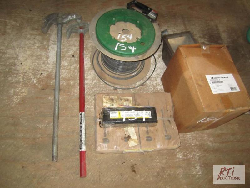 lot 154 image: Conduit benders, wire fish, wire, ballasts...