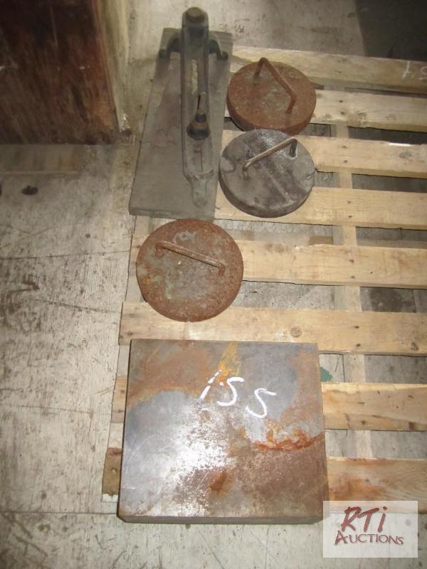 lot 155 image: Anvil, weights, saw spindle...