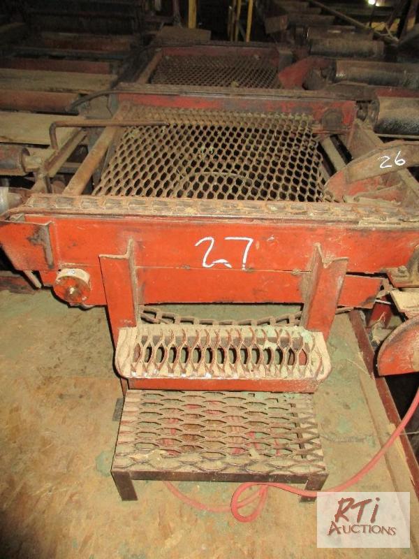 lot 27 image: Edger in&nbspfeed storage deck with 2 hp dri...