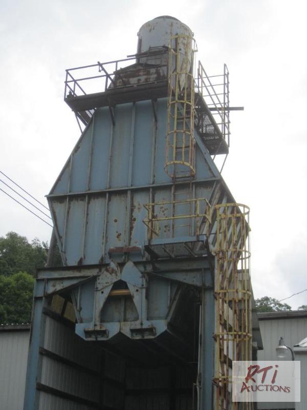 lot 54 image: Sawdust bin with cyclone...