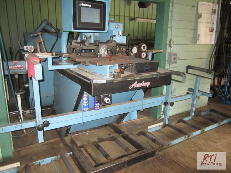 lot 63 image: Armstrong leveler SN 20242...