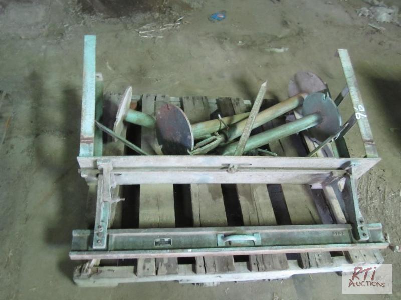 lot 96 image: Saw&nbspclamp with stands&nbsp(not installe...
