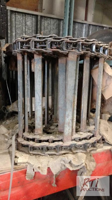 lot 28 image: (2) Sets of chains for sander boxes...