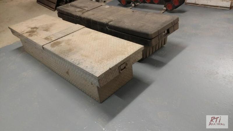 lot 36 image: Pickup Tool Boxes. (1) Aluminum (2) Plastic...