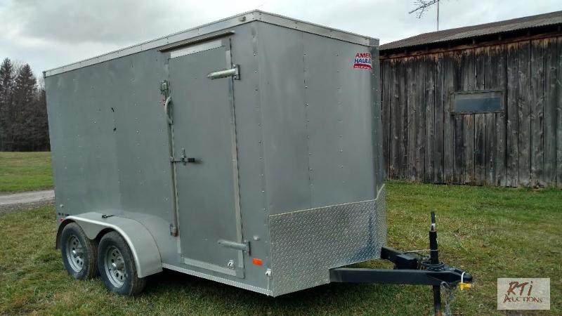 lot 26 image: 2016 American Hauler Night Hawk TA Enclosed T...