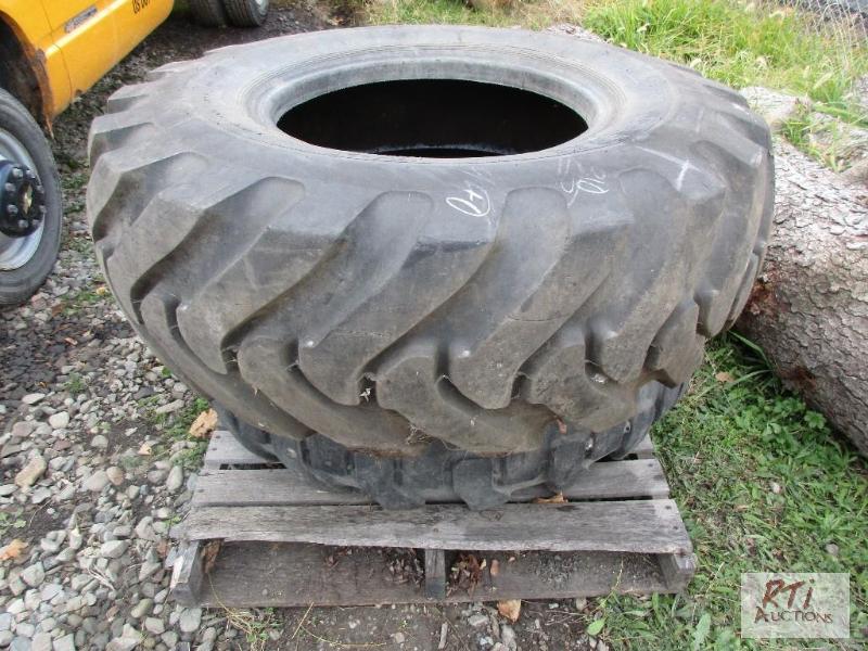 lot 89 image: (2) Used L-2 Tires GENERAL 17.5-25 loader ti...