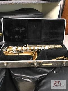 lot 99 image: (2) Selmer USA Bundy II tenor saxophones, SN...