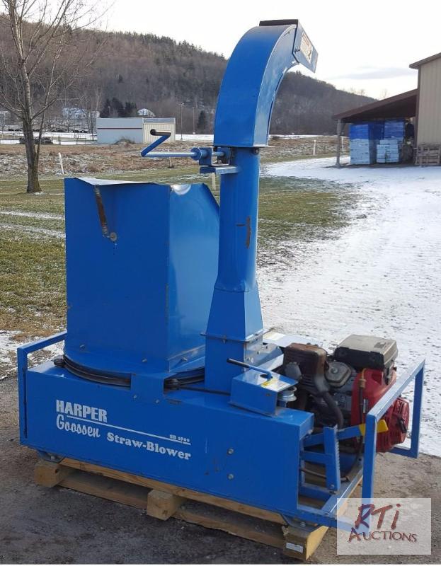 HARPER Goossen straw mulcher/blower. 18hp Hon... February NetAuction