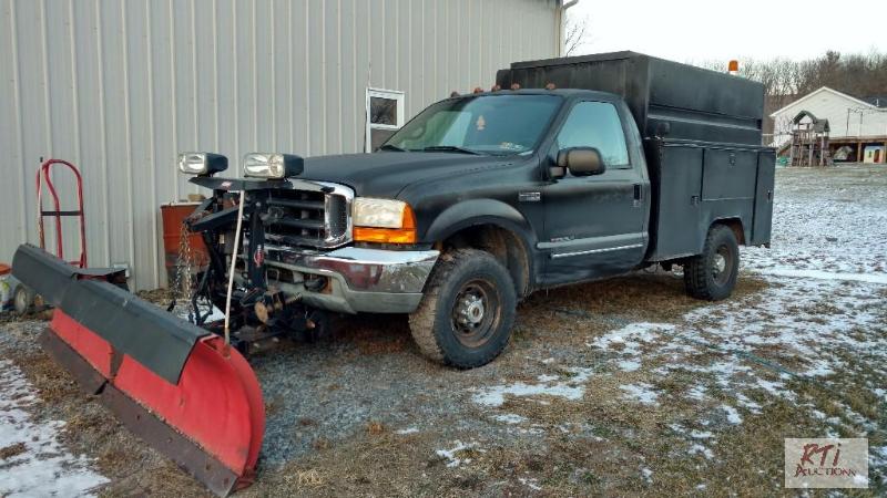lot 9 image: 1999 Ford F350 Utility Truck. 7.3 Diesel. 6 S...