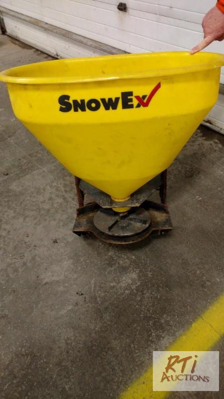 lot 90 image: Snowex Tailgate Sander. Electric with poly ta...